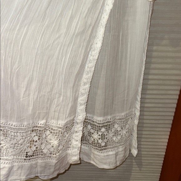 FP White Hooded Button-Up Dress with Lace Details - Picture 10 of 16